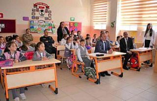 Vali Öner, Trafik Haftası etkinliğine katıldı