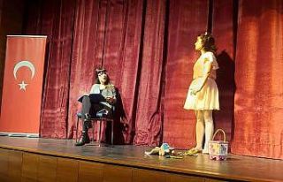 Van Büyükşehir Belediyesinin ‘Tiyatro Günleri’...