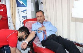 VEDAŞ çalışanlarından kan bağışı