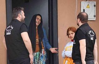 Virane yapıyı yeni eve çevirdiler: 10 kişilik...