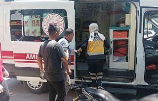 Yayaya çarpmamak için motosikleti devirdi: 1 yaralı