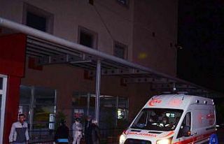 Yemekten zehirlenen 28 işçi hastanelik oldu