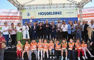 Yerli ve milli fideler Tuzlalı çiftçiler ile buluştu