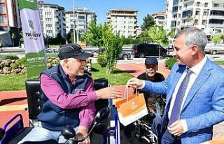 Yeşilyurt’ta Engelliler Haftası’nda renkli görüntü