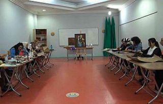 Yıldırım’da deri sanatının inceliklerini öğrendiler