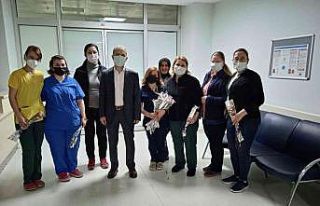 Yılmaz’dan Sağlık çalışanlarına anneler günü...