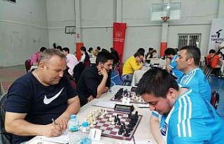 Yunusemre Belediyespor satrançta Manisa şampiyonu