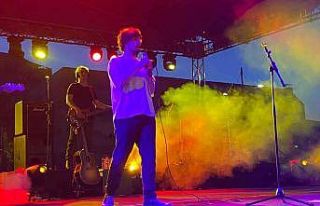 ZBEÜ Gençlik Festivali’nde Tuğkan sahne aldı