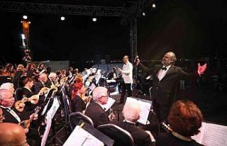 1. Ulusal Mandolin Festivaline muhteşem başlangıç