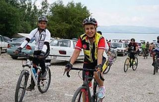 400 sporcu 2 günde bisikletle 300 kilometre yaptı