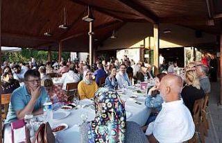 40 yıldır evli çiftler, 40 gündür evli çiftlerle...