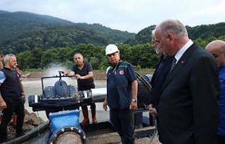 72 saat hiç durmadan çalışarak Düzce’ye su...