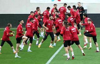 A Milli Futbol Takımı, Lüksemburg maçının hazırlıklarını...