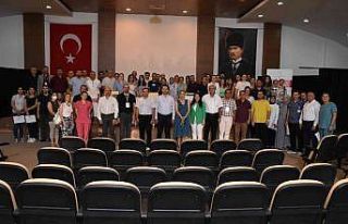 Acil servis çalışanlarına iletişim ve empati...