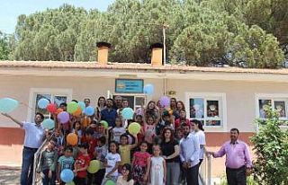 ADÜ’lü öğrencilerden köy okullarına anlamlı...