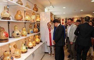 Ahlat’ta yılsonu sergisi