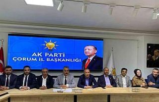 AK Parti Çorum il Başkanı Yusuf Ahlatcı;