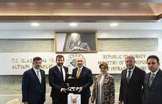 AK Parti Kütahya heyetinden Bakan Adil Karaismailoğlu’na...