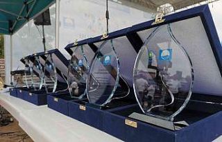 Alanya Belediyesi’ne TÜRÇEV’den mavi bayrak...