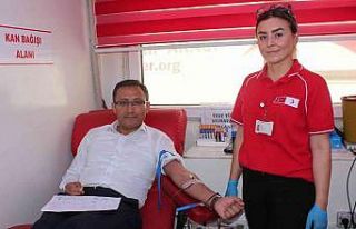 Alaşehirliler kan verme yarışına girdi
