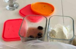 Aldığı ekmek içerisinden poşet çıktı