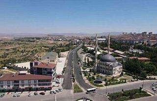 Alt yapısı tamamlanan yol yeniden trafiğe açıldı