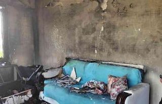 Altınova’da evde çıkan yangın korkuttu