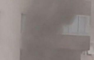 Antalya’da 11 katlı apartmanda yangın