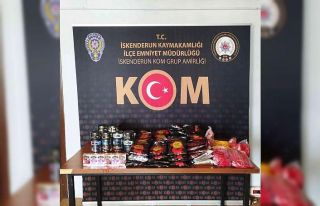 Arsuz’da nargile tütünü ve makaron operasyonu