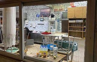 Ataşehir’de lokanta sahibiyle tartışan müşterinin...