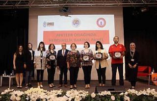 Avrasya Üniversitesinde ‘Afetler Odağında Hemşirelik...