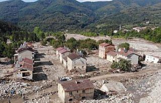 Ayancık’ta sel teyakkuzu: 3 köy boşaltıldı...