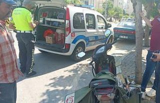 Aydın’da motosiklet ile otomobil çarpıştı:...