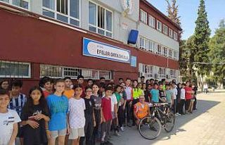 Aydın’da öğrencilere güvenli bisiklet kullanımı...