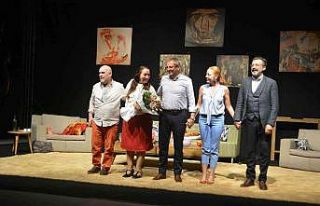 Ayvalık’ta Deniz Seviyesi Tiyatro Festivali sona...