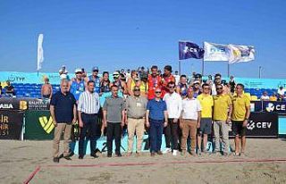 Ayvalık’ta Plaj Voleybolu VW Beach Pro Tour Balıkesir...
