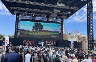 Bakan Kurum: “Haliç’i kaderine terk etmeyeceğiz”