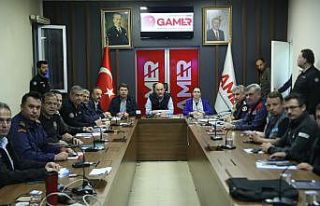 Bakan Soylu, kriz masasında bilgi aldı