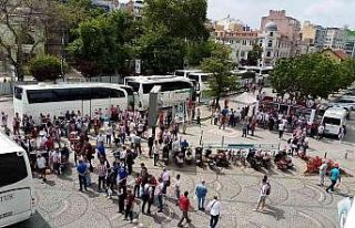 Bandırma, Kocaeli’ye akın etti