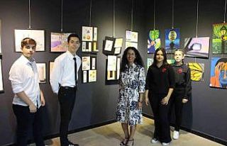 Bandırma’da 30’uncu dönem mezunlarını verdi