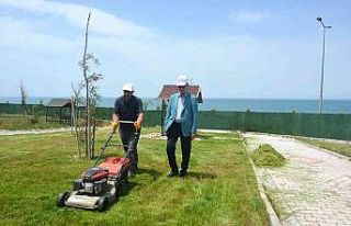 Başkan Akman’dan piknikçilere ‘semaver ve mangal’...