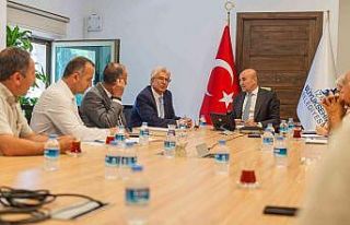 Başkan Soyer, afetin vurduğu 7 mahalle muhtarıyla...