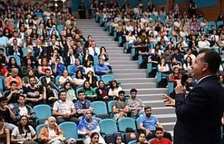 Başkan Yılmaz, BAÜN’lü öğrencilerle buluştu
