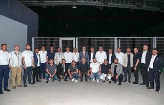 Başkan Yüce, Sakaryaspor yönetimi ile buluştu