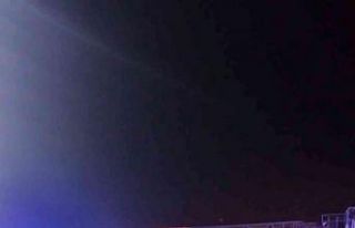 Beton mikseri ile midibüs çarpıştı: 13 yaralı