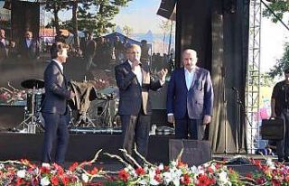 Beykoz’da 7/24 yaşayan mekanlar Meclis Başkanı...