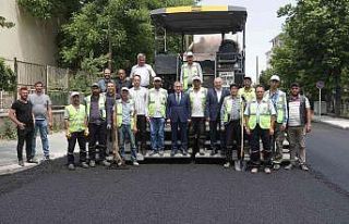 Bir günde bin 170 ton asfalt