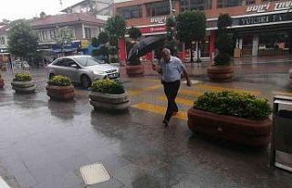 Bolu’da sağanak etkili oluyor