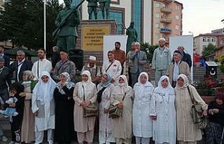 Bozüyük’te hacı adayları kutsal topraklara uğurlandı