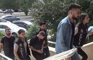 Bozüyük’te narkotik polisi uyuşturucu tacirlerine...